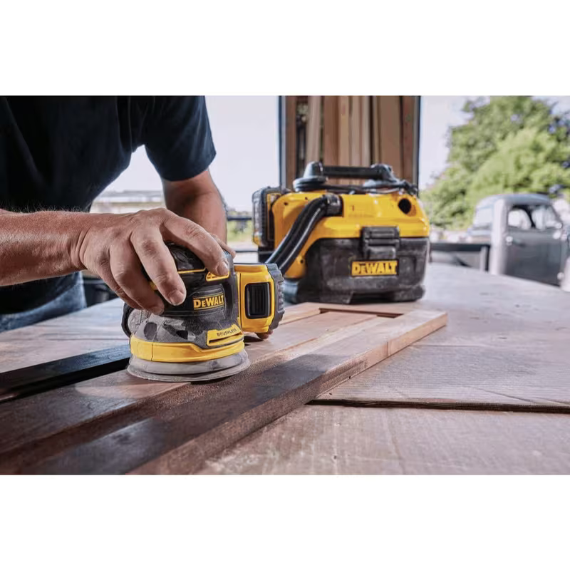 DeWalt 20V MAX Random Orbital Sander Kit DCW210P1