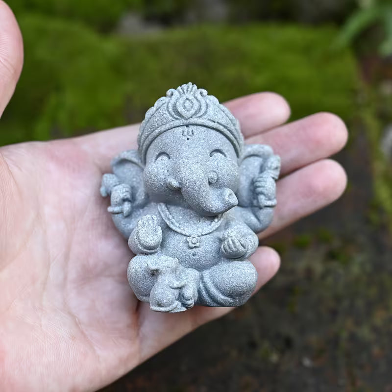 1pc Indian Elephant God of Wealth Statue - Resin, Religious Theme for Garden, Moss Planter &