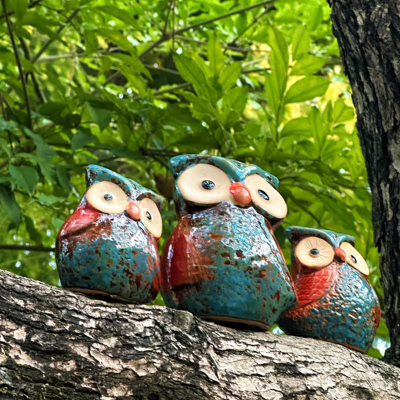 Charming Ceramic Owl Family Trio - Handcrafted Garden Set, Ceramic, Red
