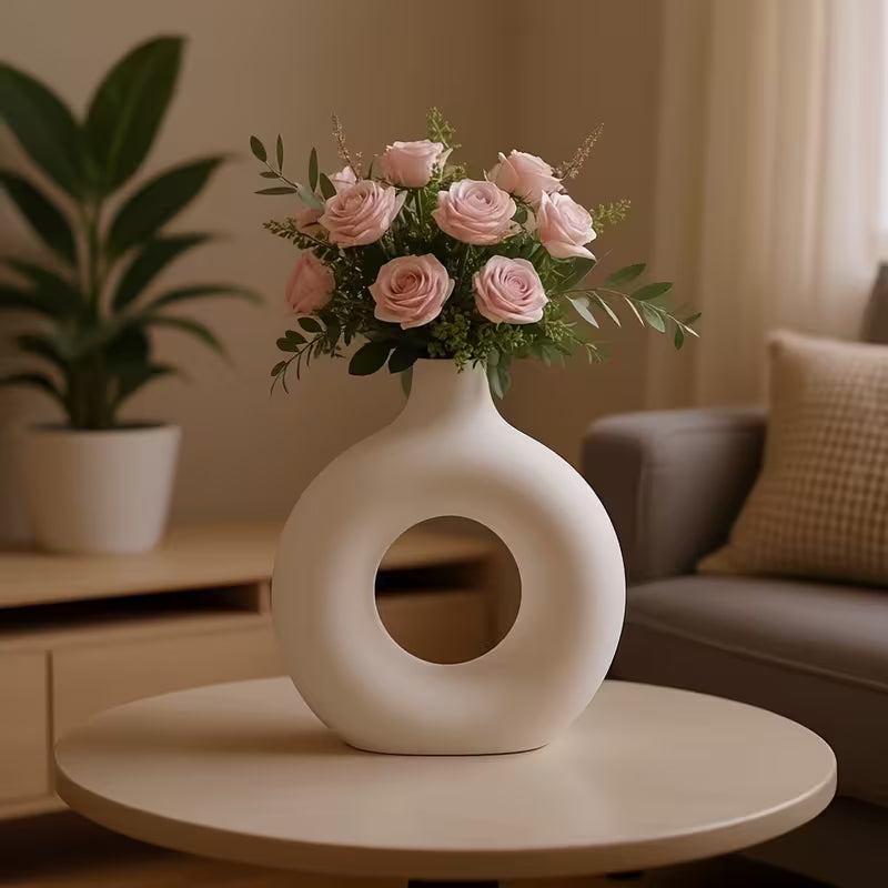 Creatively Shaped Plastic Vase, Made of Drop-resistant Plastic, Plastic