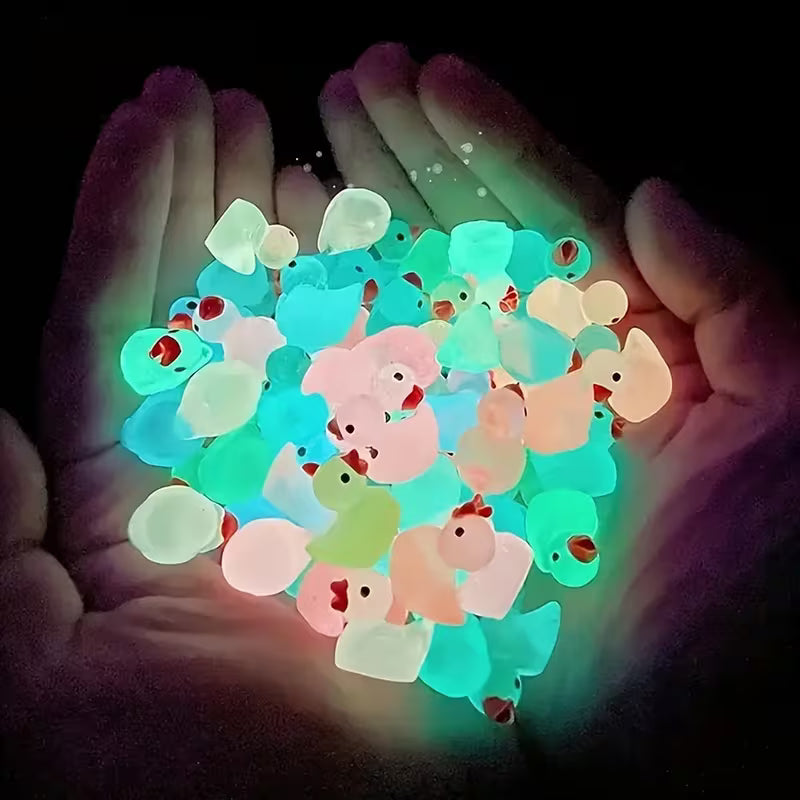 Gift for Her/him 50/100-Piece Random Color Glowing Little Ducks: Modern