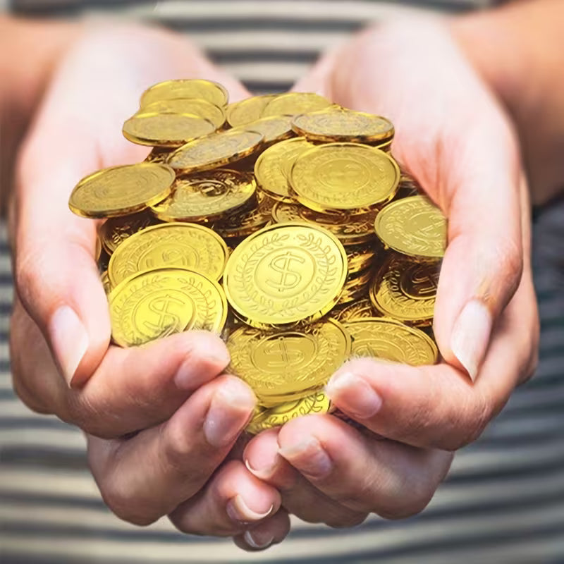 10/50/100-Piece Golden Coins Plastic Play Golden Treasure Coins