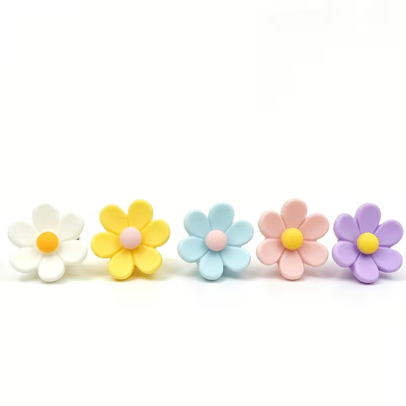 15 Exquisite and Creative Flower-shaped Push Pins, Decorative Flower-shaped Thumbtacks