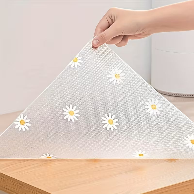 1 Roll Daisy Design Waterproof Cabinet Shelf Liner - Easy to Clean Plastic Mat, Waterproof